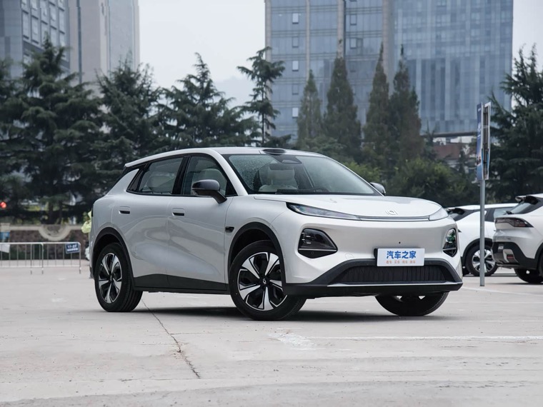 Changan Qiyuan Q05 - 405 Ultra