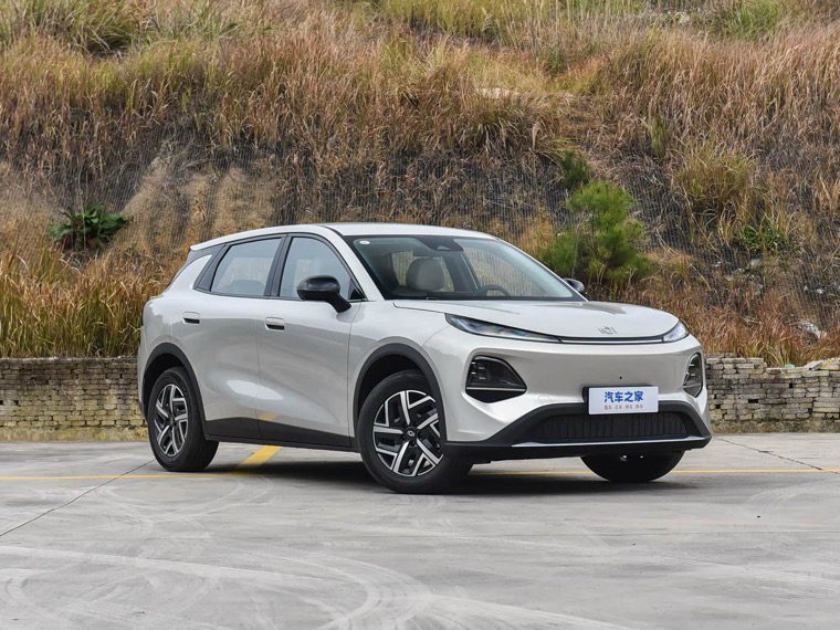 Changan Qiyuan Q05 - 506 Pro+